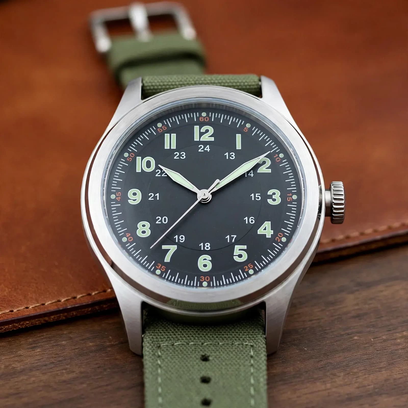 Podgląd: 38mm Field Watch